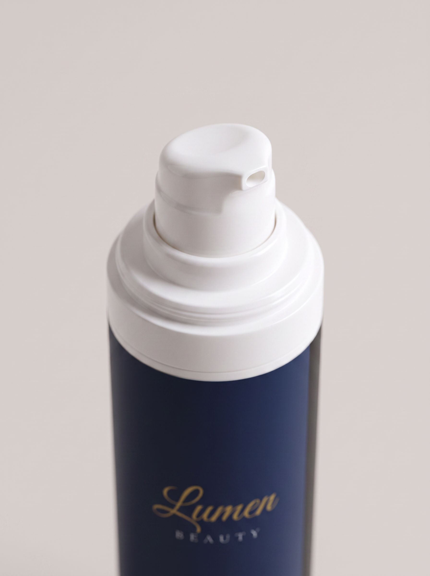 Lumen Beauty Peptide AM/PM Cream pump detail
